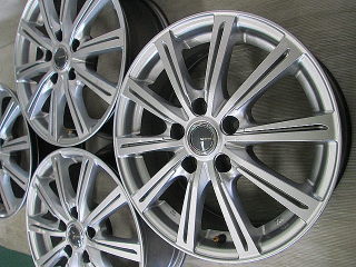 539A010158200033/L/1.JPG