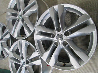 539A010158300004/L/1.JPG